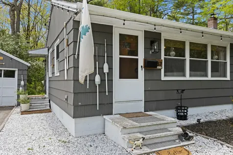 37 Thompson Street Brunswick ME 04011