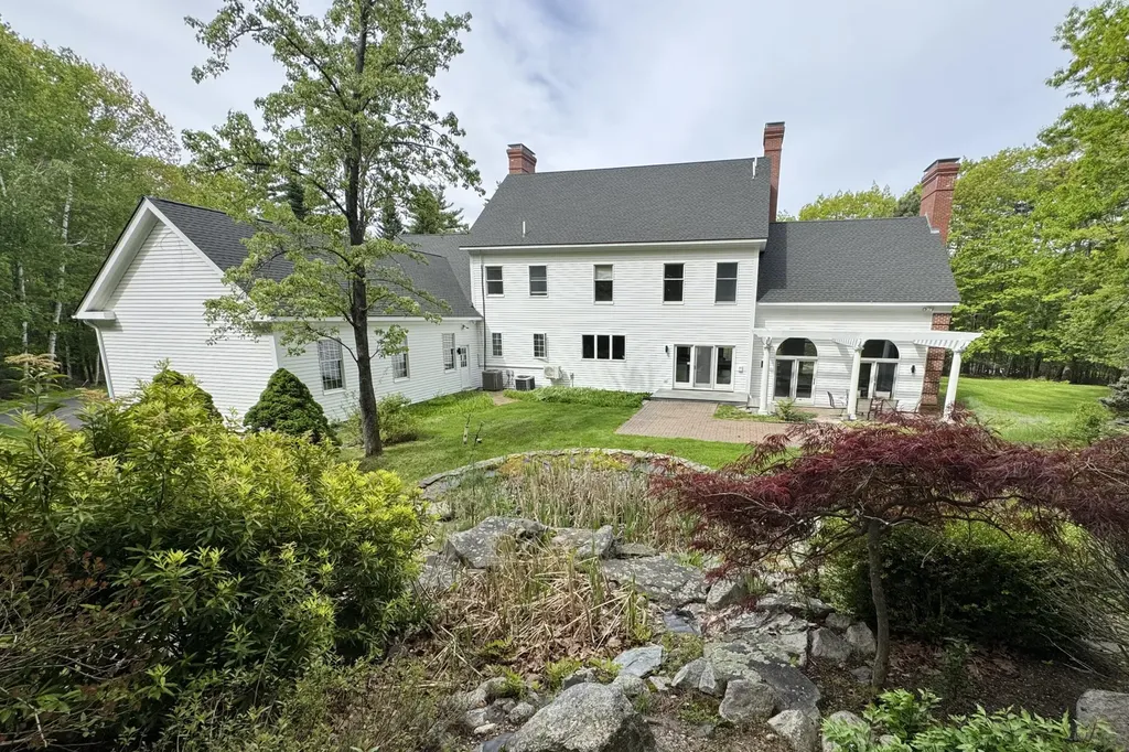 20 Freeman Court Windham ME 04062