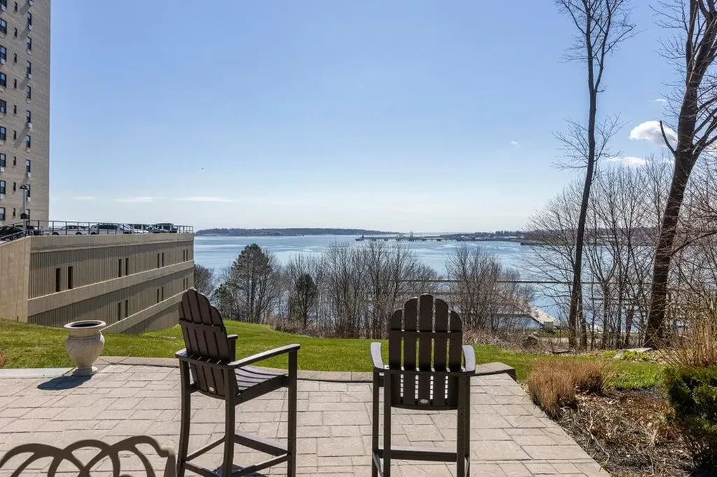 45 Eastern Promenade Portland ME 04101
