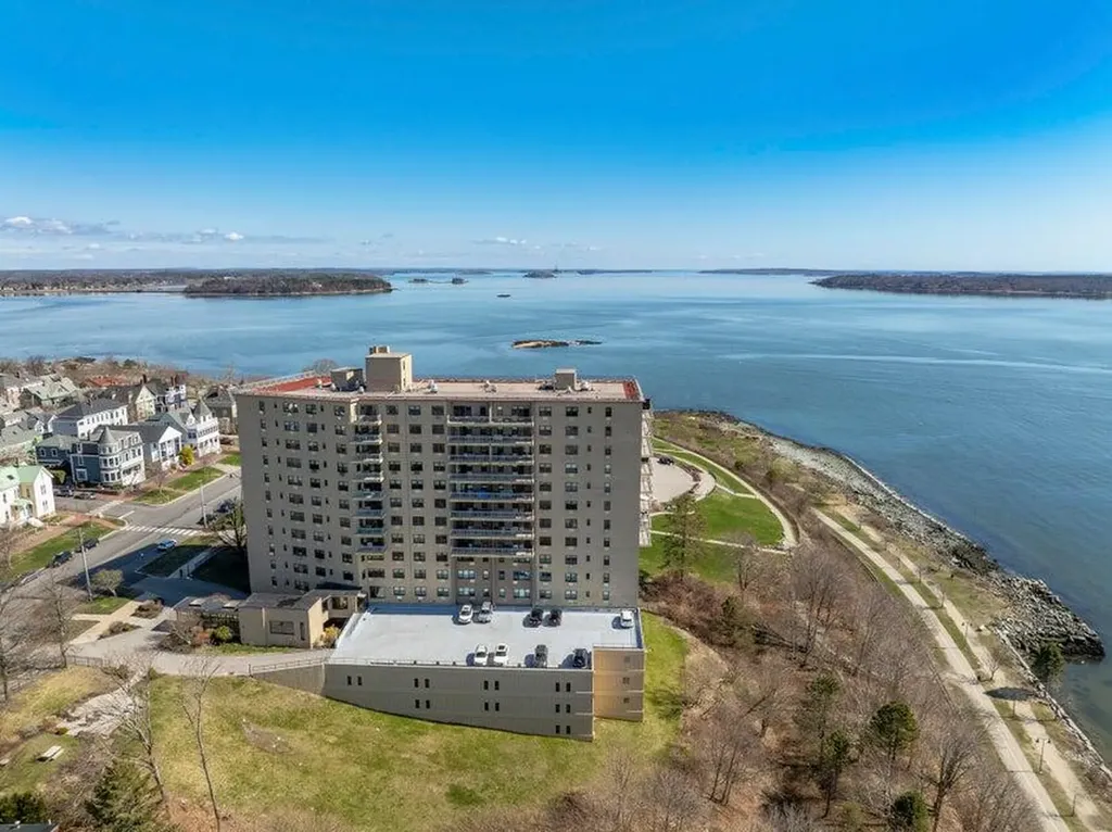 45 Eastern Promenade Portland ME 04101