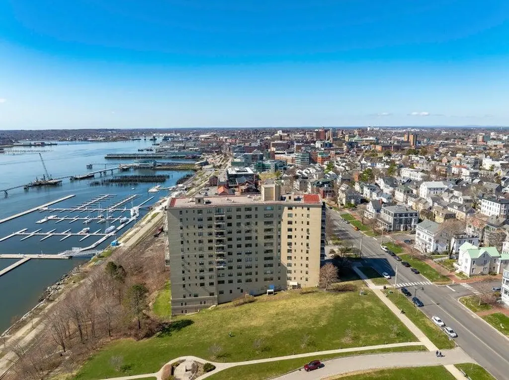 45 Eastern Promenade Portland ME 04101