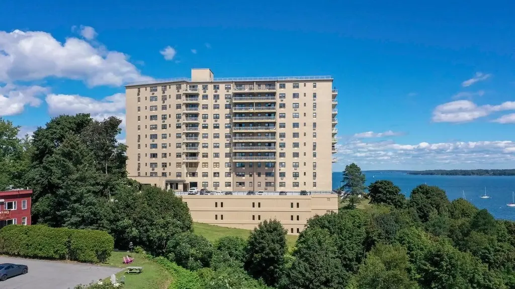 45 Eastern Promenade Portland ME 04101