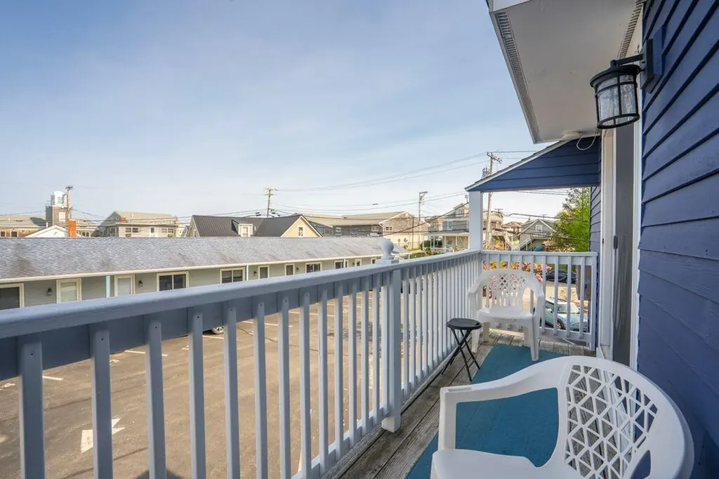 376 Mile Road Wells ME 04090