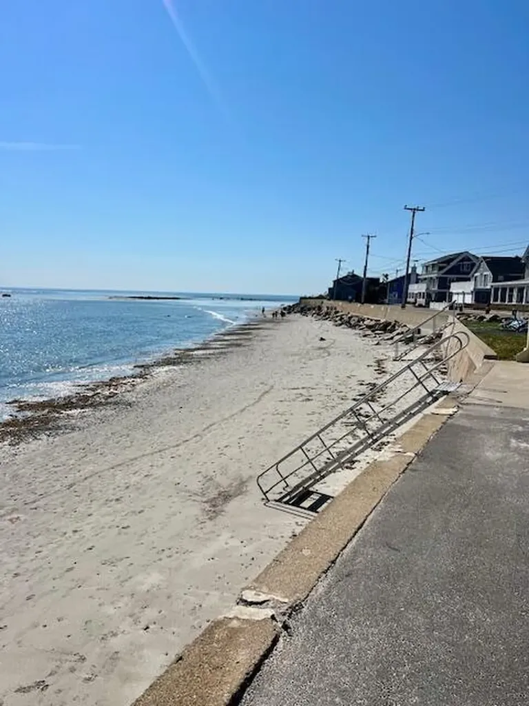 230 Webhannet Drive Wells ME 04090