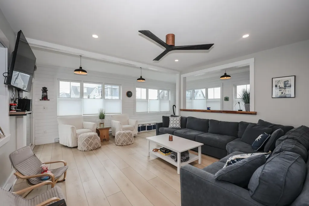 230 Webhannet Drive Wells ME 04090