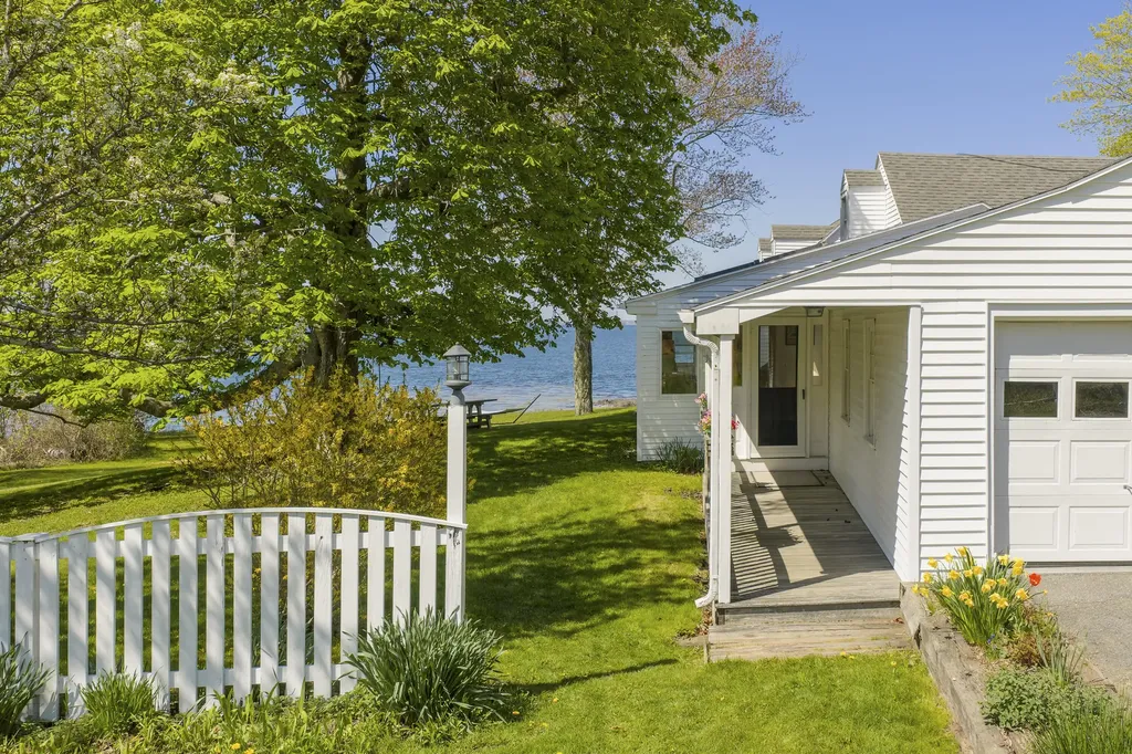 61 Sawyer Road Chebeague Island ME 04017