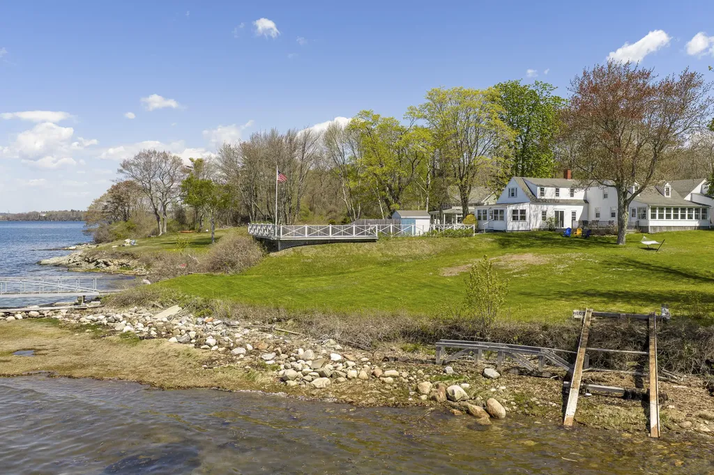 61 Sawyer Road Chebeague Island ME 04017