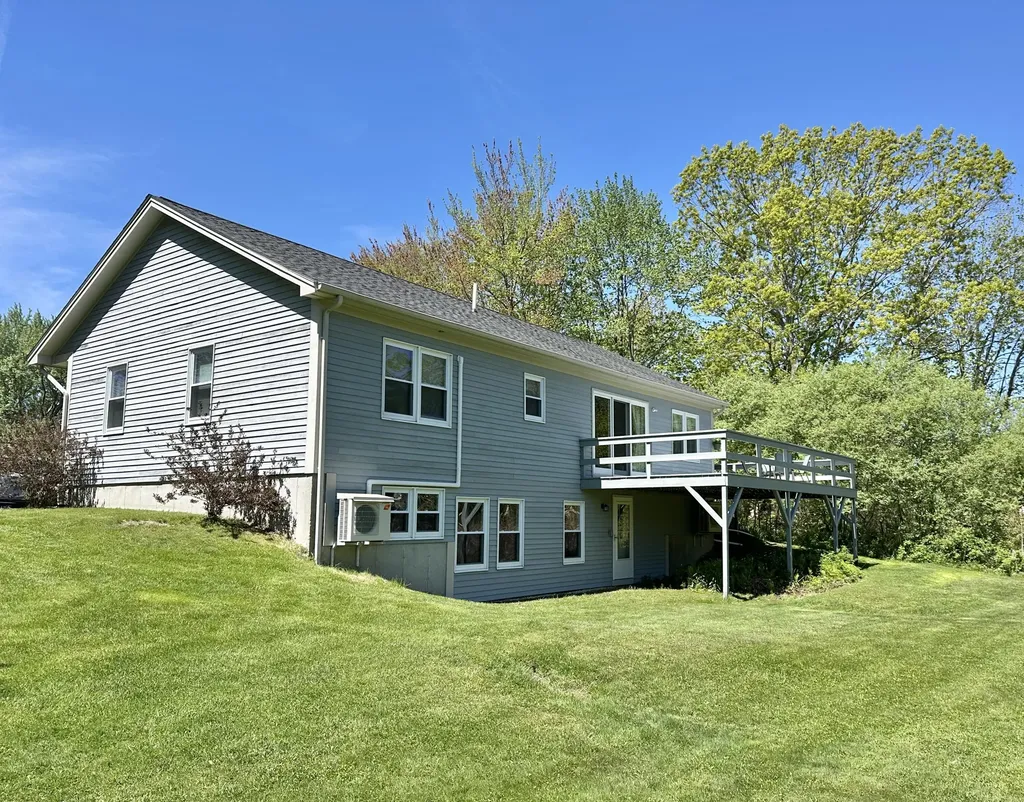 5 Melbourne Drive Scarborough ME 04074