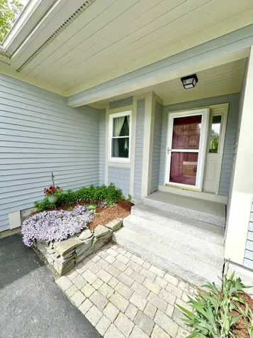 5 Melbourne Drive Scarborough ME 04074