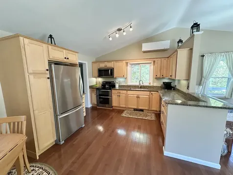 5 Melbourne Drive Scarborough ME 04074