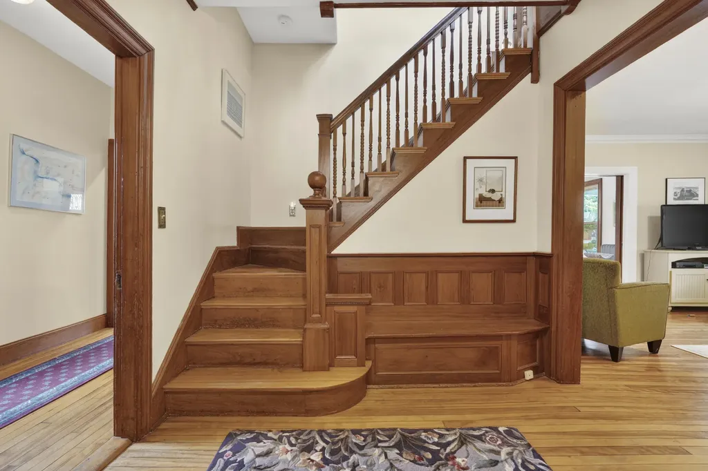 27 Norwood Street Portland ME 04103