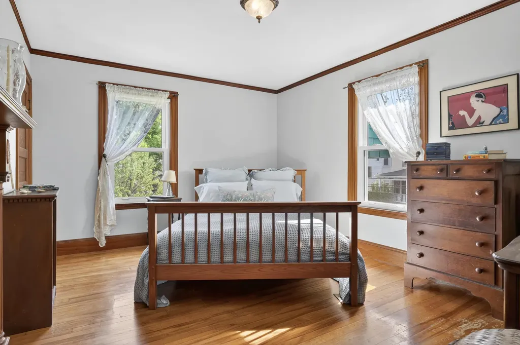 27 Norwood Street Portland ME 04103