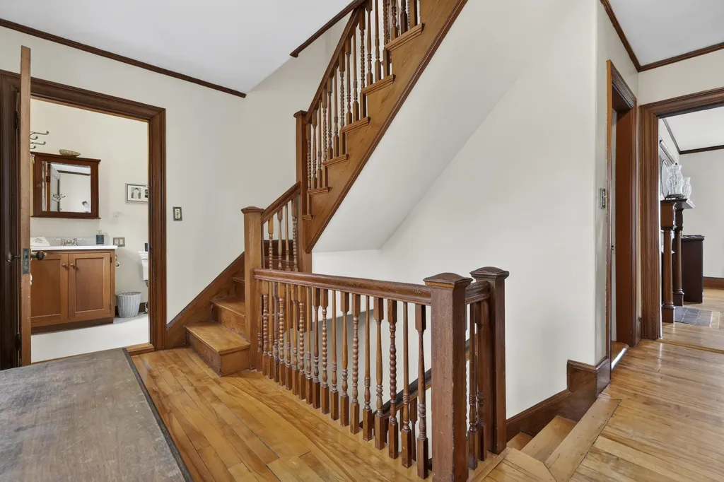 27 Norwood Street Portland ME 04103