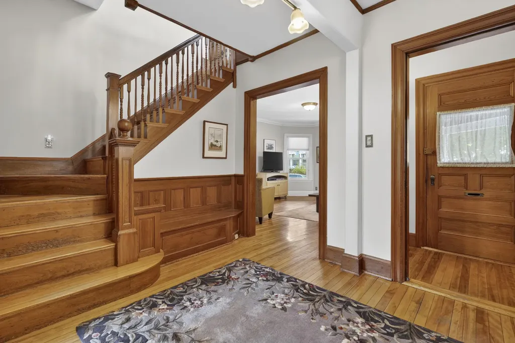 27 Norwood Street Portland ME 04103