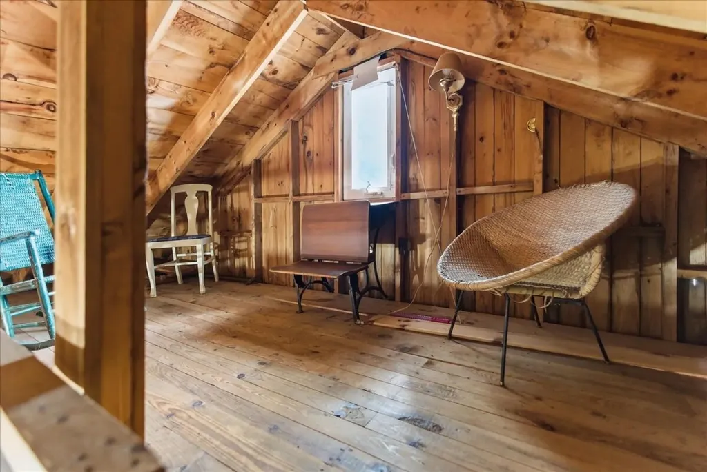 148 Robinson Drive Monmouth ME 04259