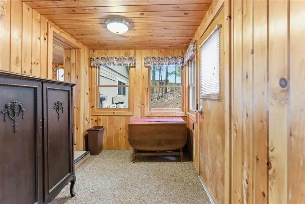 148 Robinson Drive Monmouth ME 04259