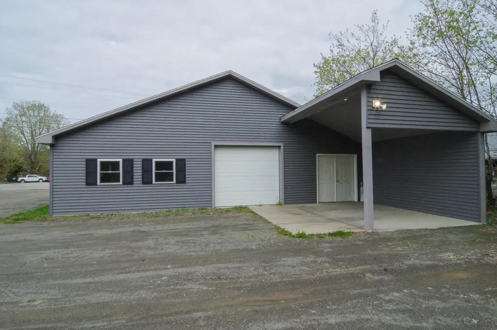 97 Church Street Dexter ME 04930