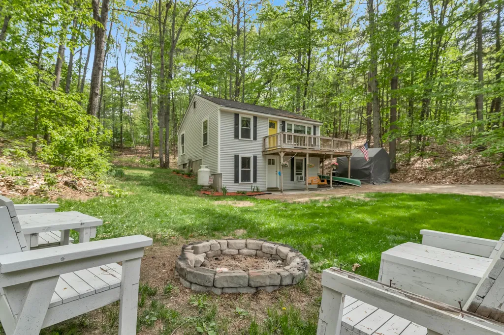 88 Ridgeway Circle Waterboro ME 04061