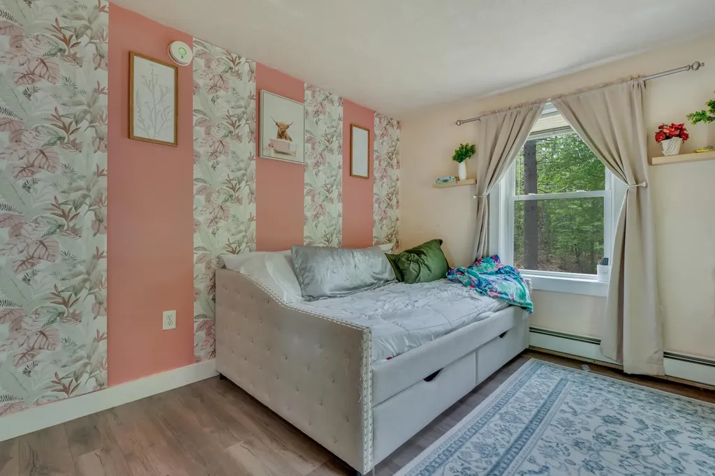 88 Ridgeway Circle Waterboro ME 04061