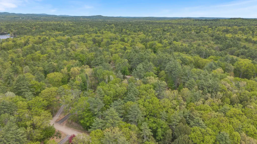 88 Ridgeway Circle Waterboro ME 04061
