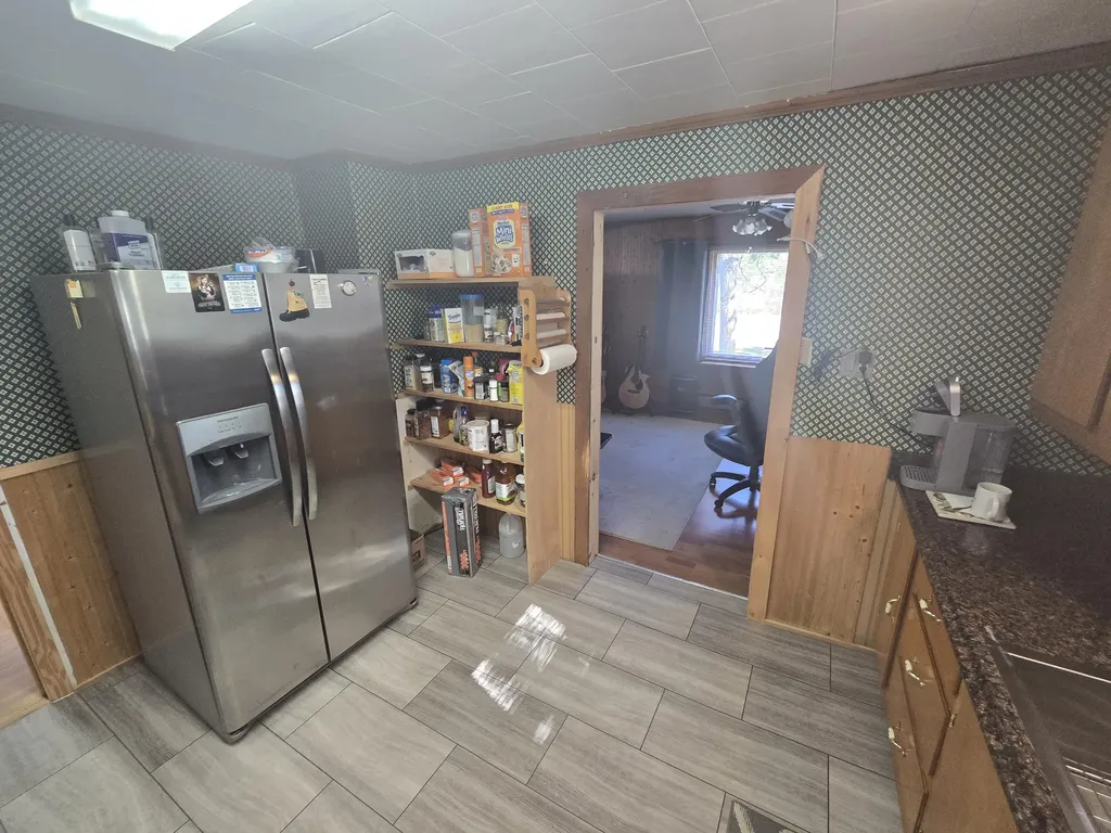 471 W Broadway Lincoln ME 04457