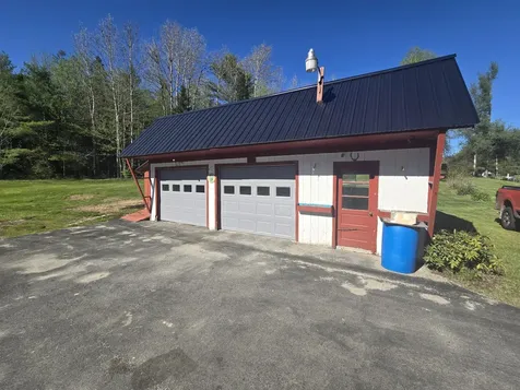 471 W Broadway Lincoln ME 04457