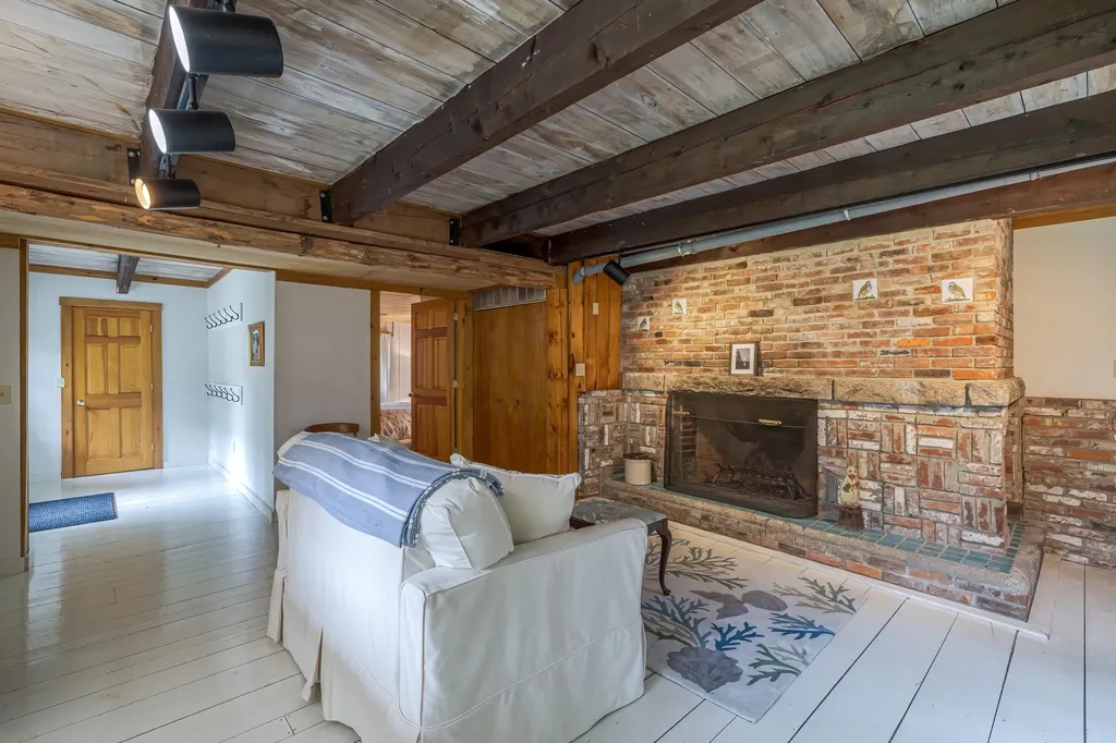 65 Jordan Pond Road Mount Desert ME 04609