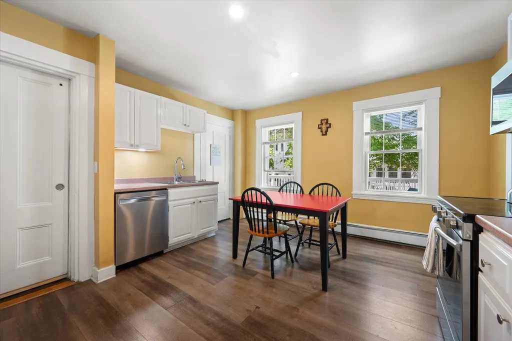 33 Jefferson Street Bangor ME 04401