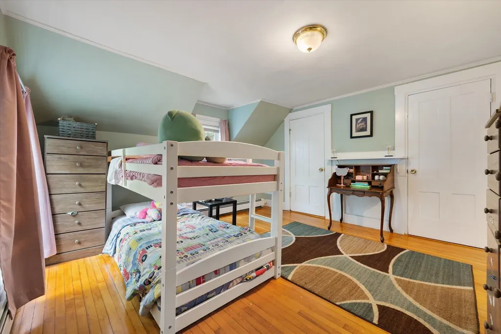33 Jefferson Street Bangor ME 04401