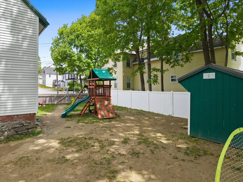 33 Jefferson Street Bangor ME 04401