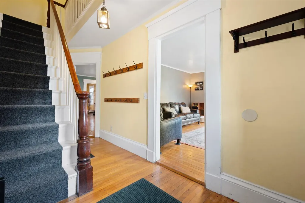 33 Jefferson Street Bangor ME 04401