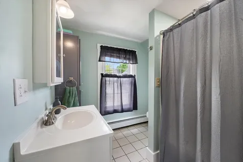 33 Jefferson Street Bangor ME 04401