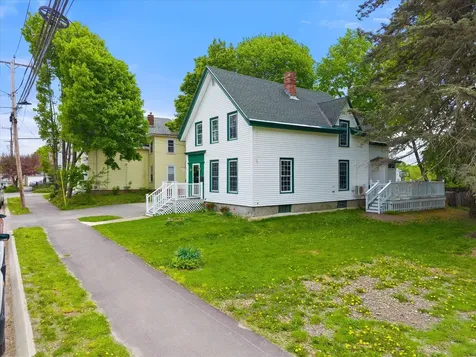 33 Jefferson Street Bangor ME 04401