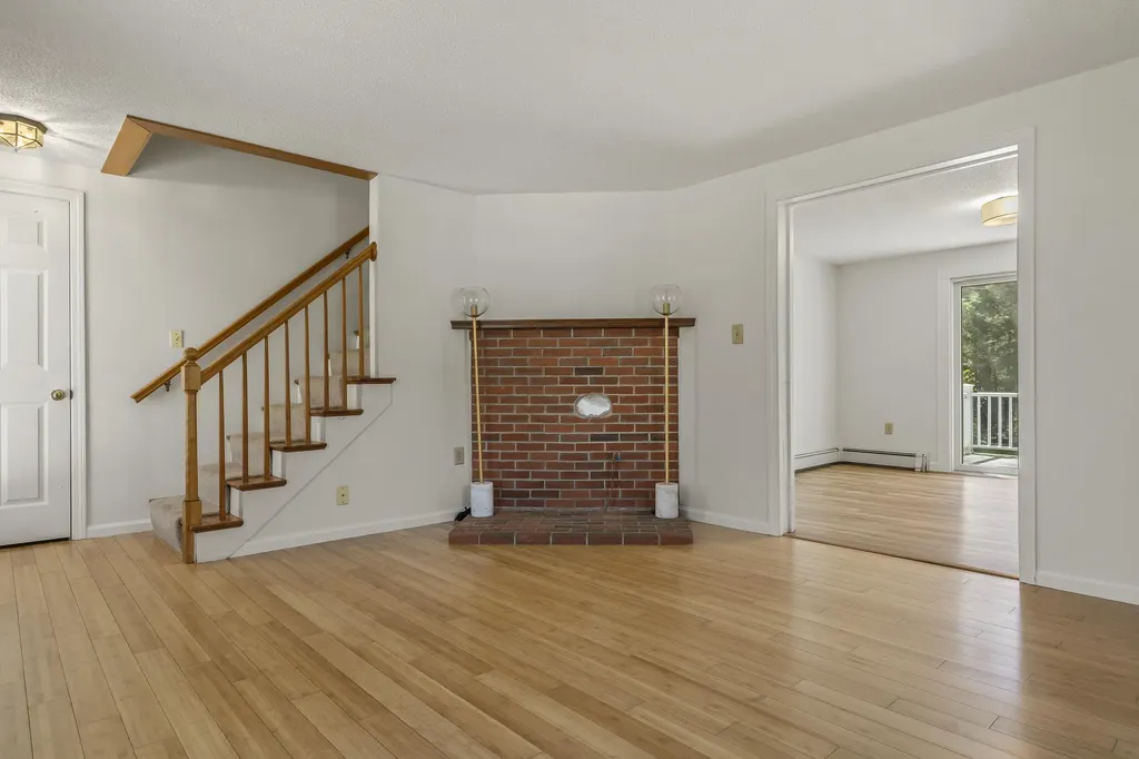 244 Academy Hill Road Newcastle ME 04553