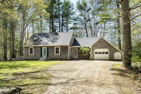 244 Academy Hill Road Newcastle ME 04553