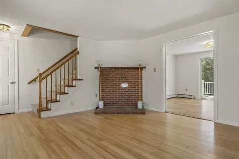 244 Academy Hill Road Newcastle ME 04553