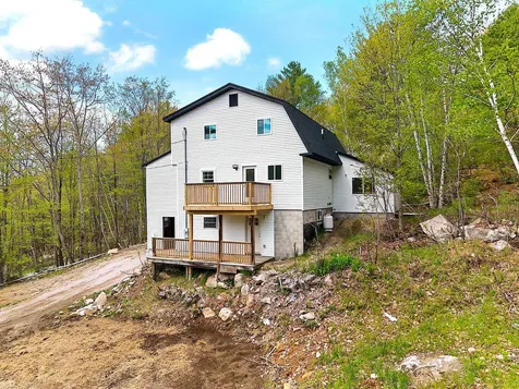 31 New Dawn Road Oxford ME 04270