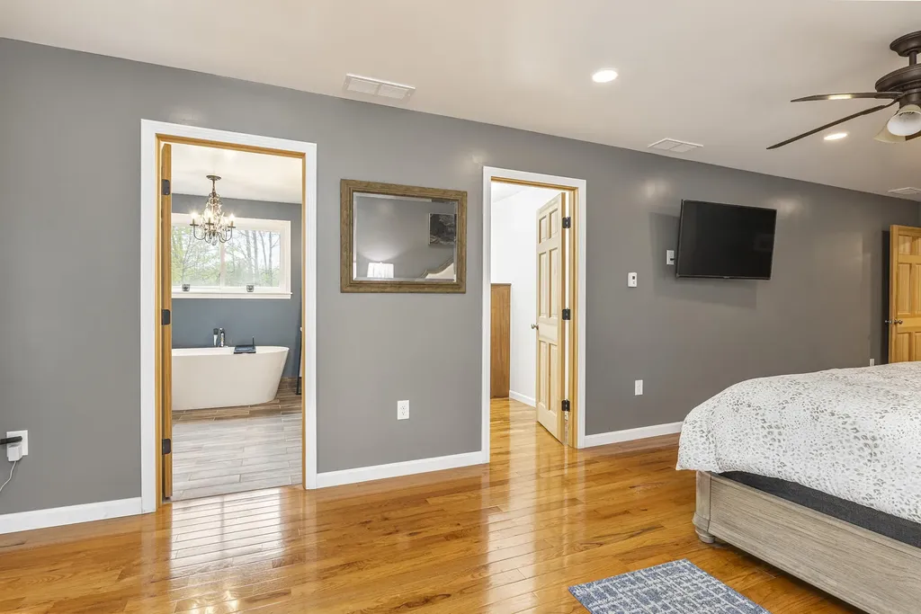 32 Abc Lane Lyman ME 04002