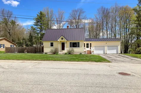 810 Penobscot Street Rumford ME 04276