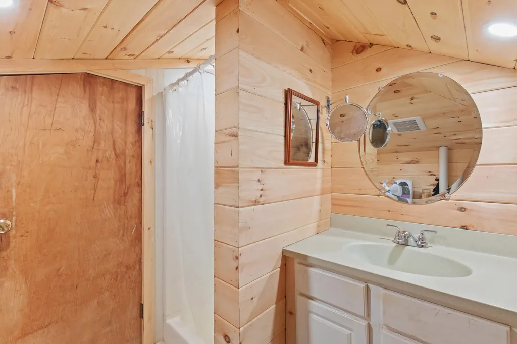 128 Vista Drive Windham ME 04062