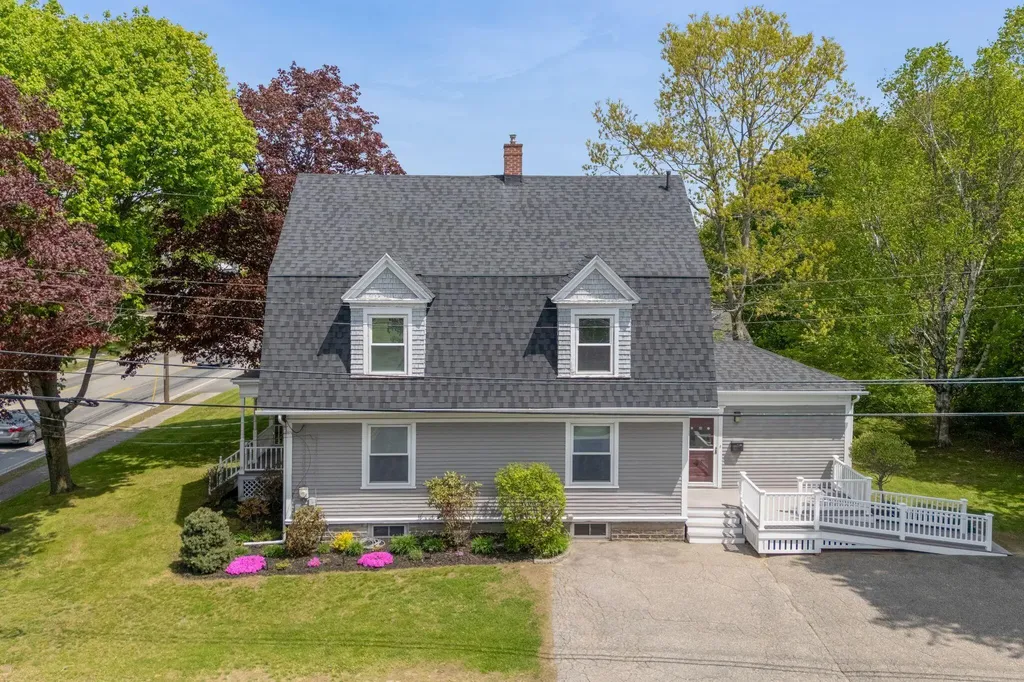 621 Main Street Lewiston ME 04240