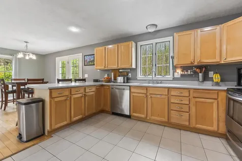 41 Highview Drive Poland ME 04274