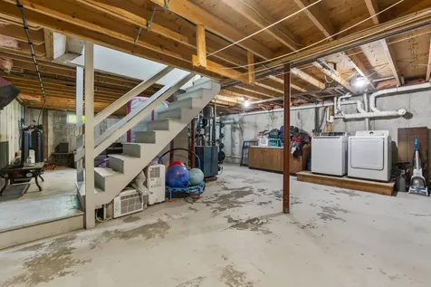 41 Highview Drive Poland ME 04274