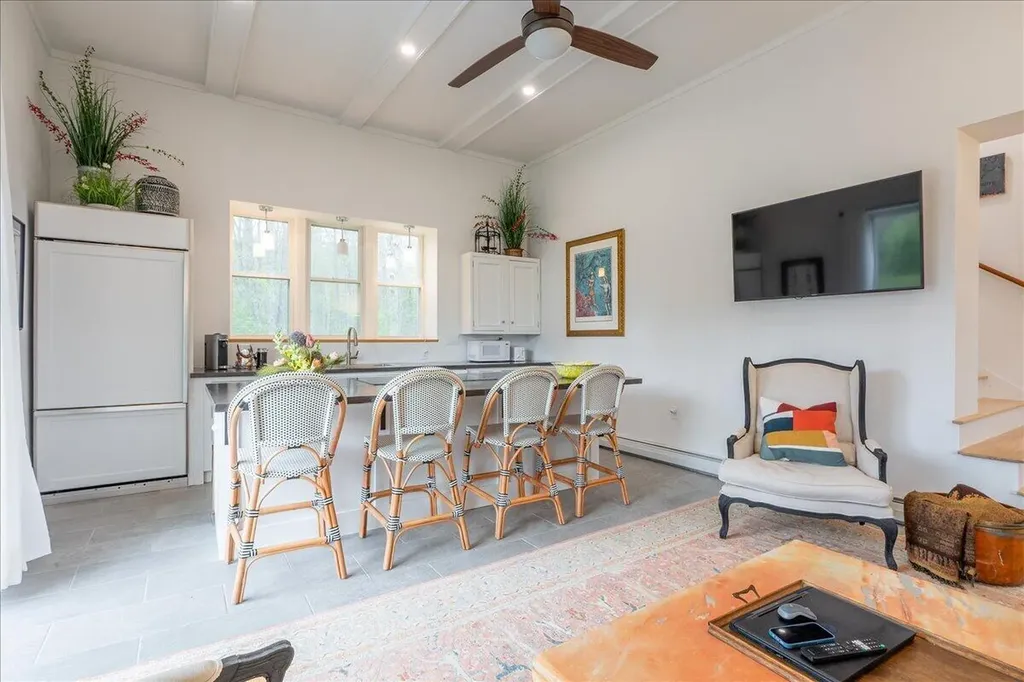 70 Pinkham Road Damariscotta ME 04543