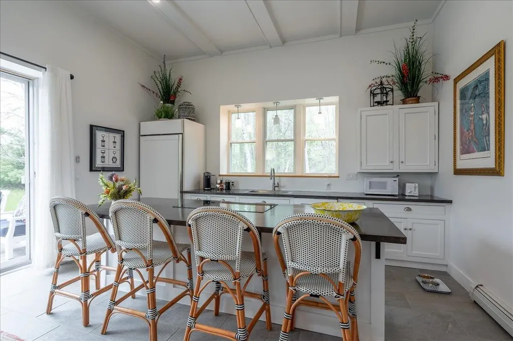 70 Pinkham Road Damariscotta ME 04543