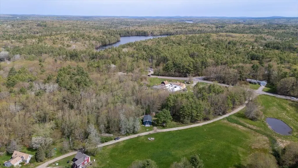 70 Pinkham Road Damariscotta ME 04543