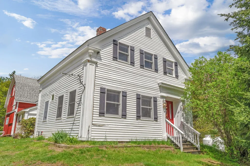 375 River Road Orrington ME 04474