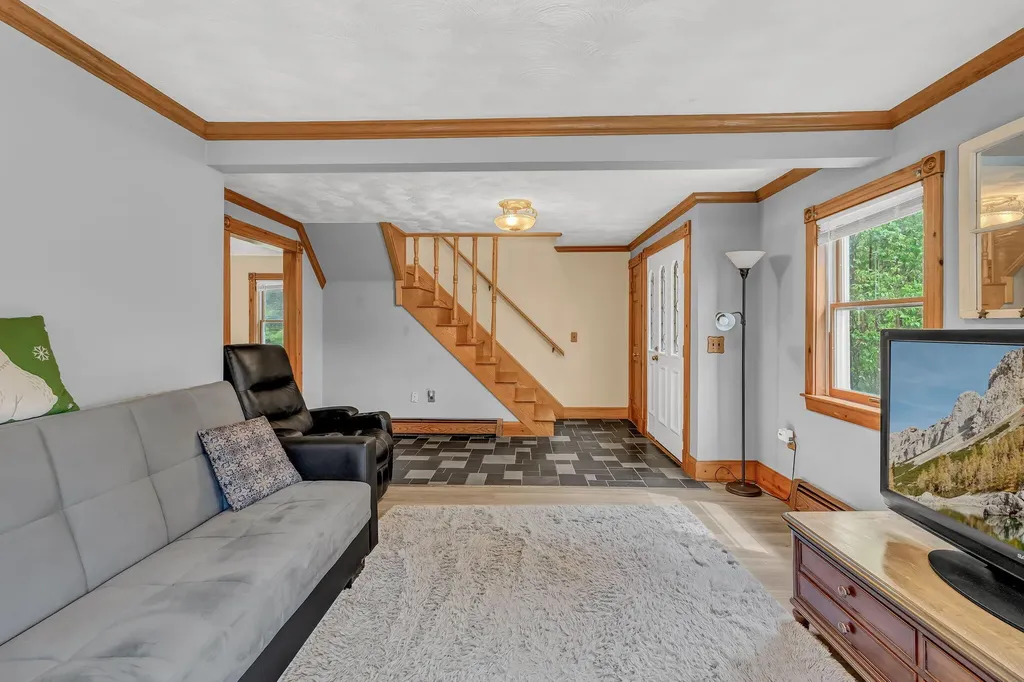 375 River Road Orrington ME 04474
