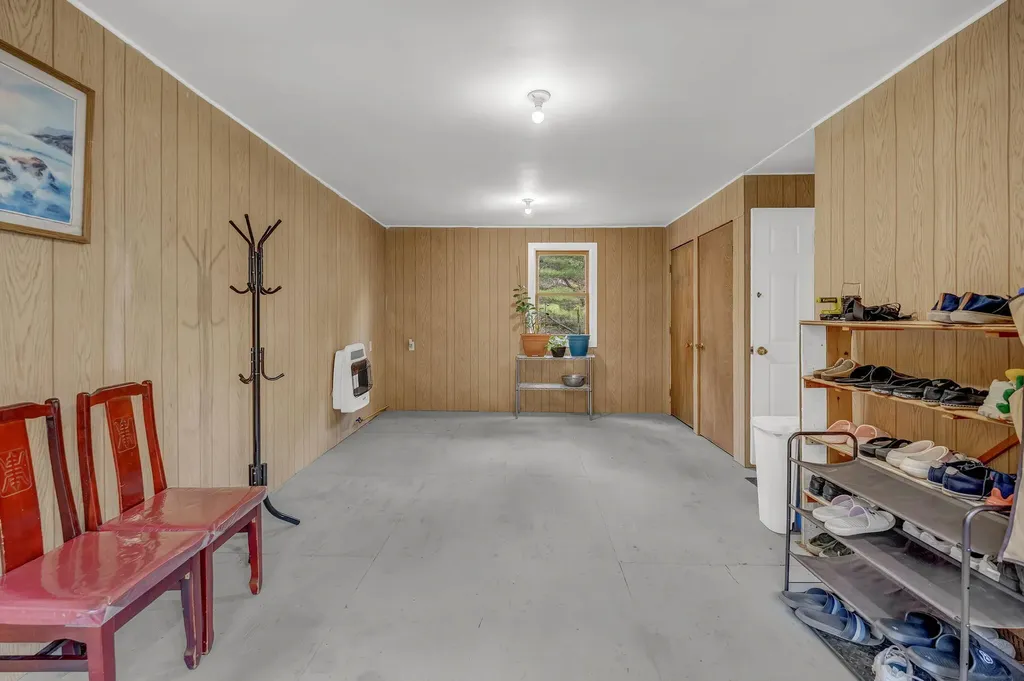 375 River Road Orrington ME 04474