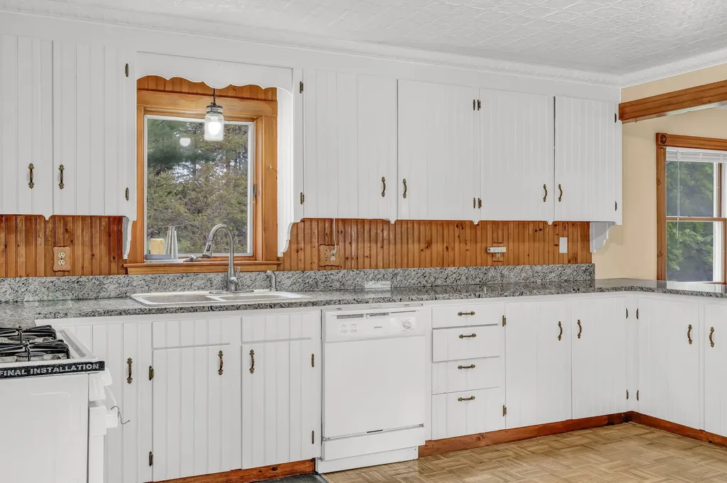 375 River Road Orrington ME 04474